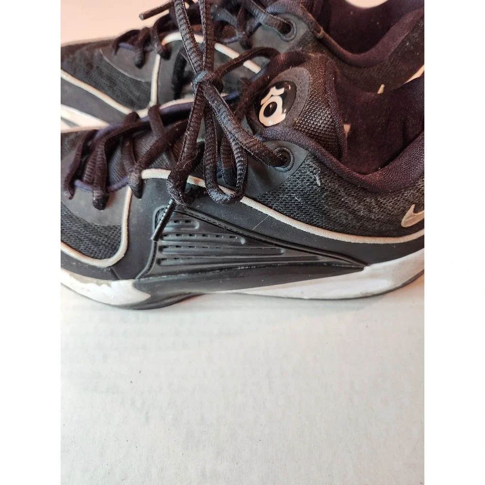 USED Nike KD16 Basketball Shoes Men's Size 8 - Black & White - Athletic Sneakers